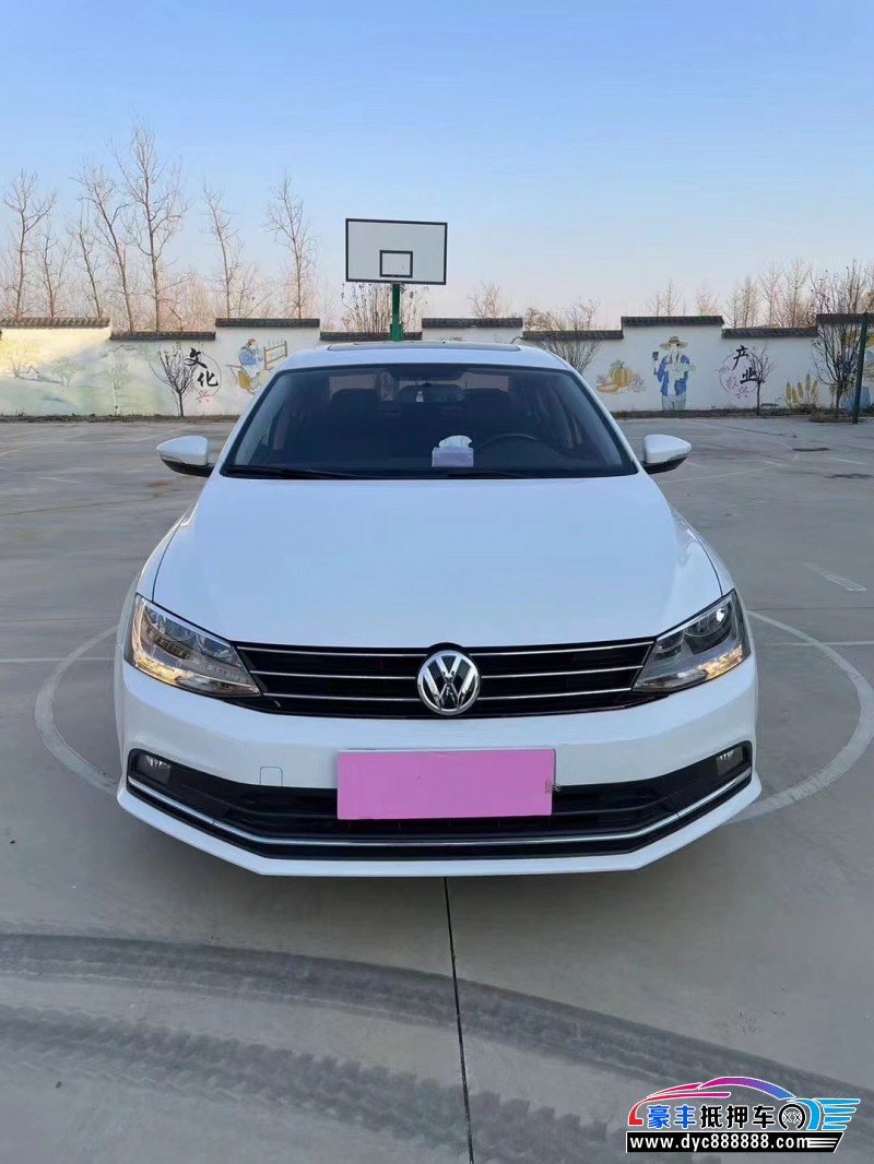 17年大众速腾轿车抵押车出售