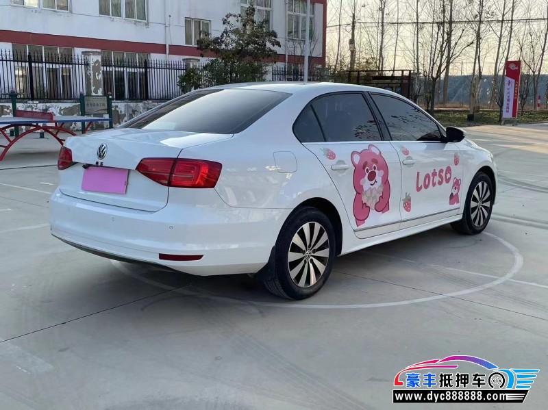 17年大众速腾轿车抵押车出售