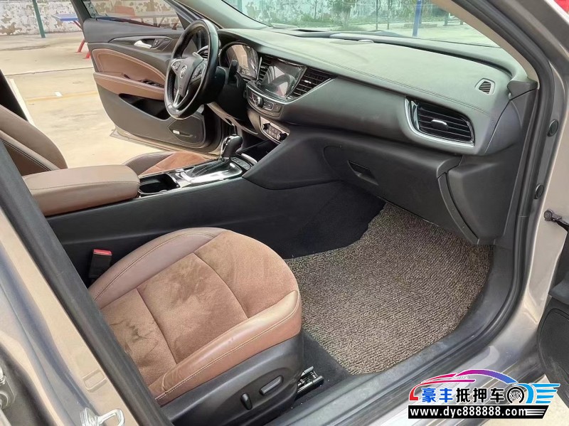 18年别克君威轿车抵押车出售