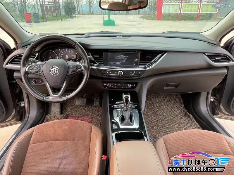 18年别克君威轿车抵押车出售