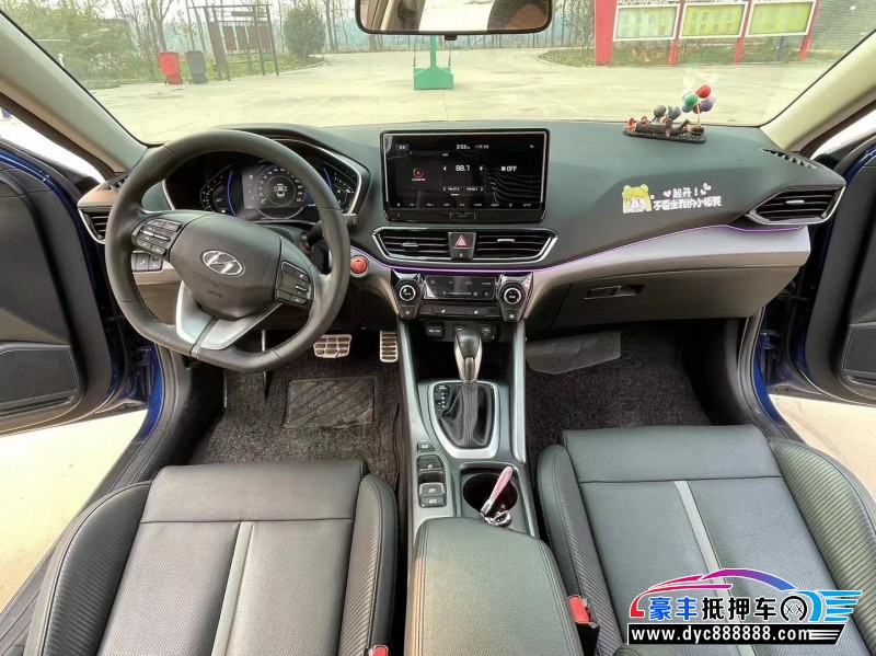 20年现代菲斯塔轿车抵押车出售