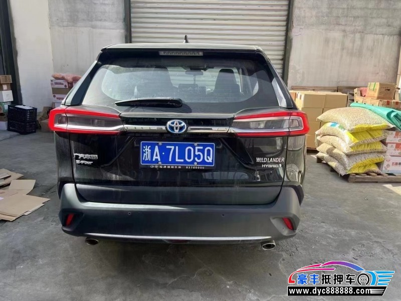 21年丰田威兰达轿车抵押车出售