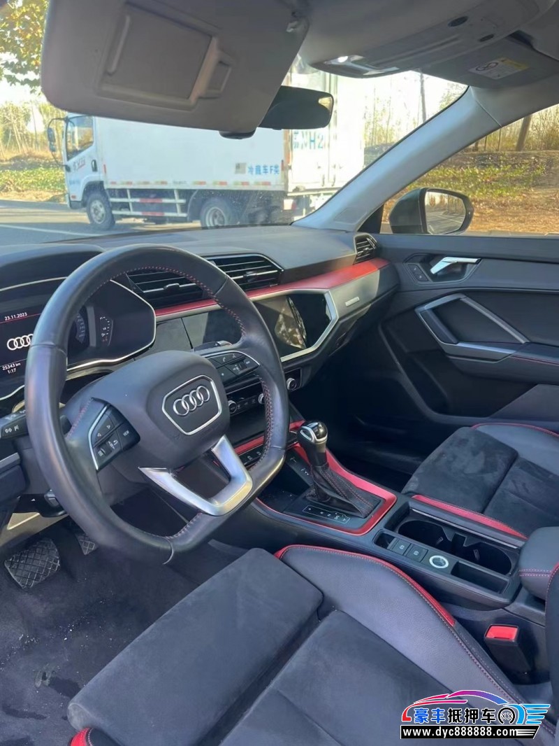 21年奥迪Q3轿车抵押车出售