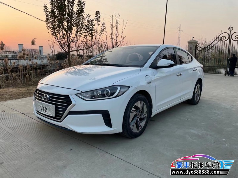 20年现代领动轿车抵押车出售