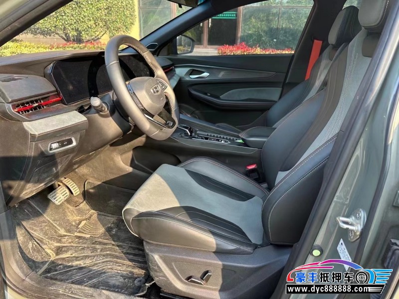 22年吉利缤瑞轿车抵押车出售