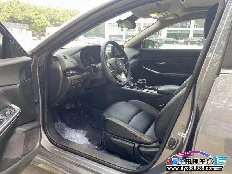 21年日产轩逸轿车抵押车出售