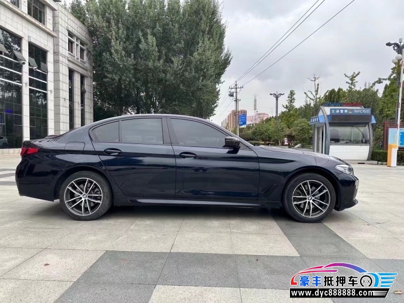 20年宝马5系轿车抵押车出售