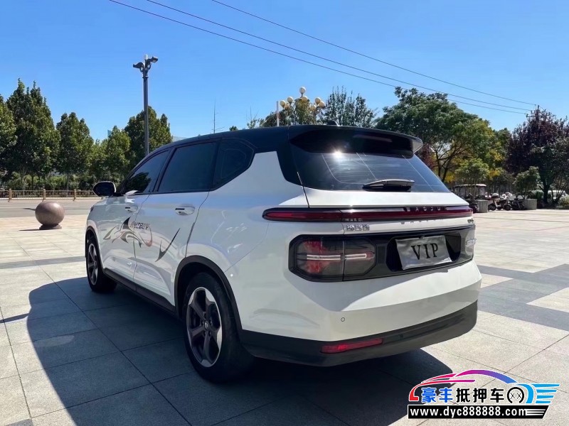 20年宝骏宝骏RM5轿车抵押车出售