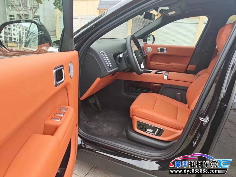 23年理想L8轿车抵押车出售