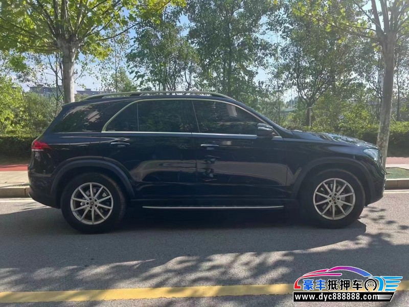 21年奔驰GLE轿车抵押车出售