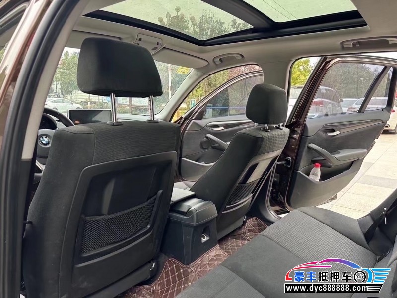 15年宝马X1轿车抵押车出售