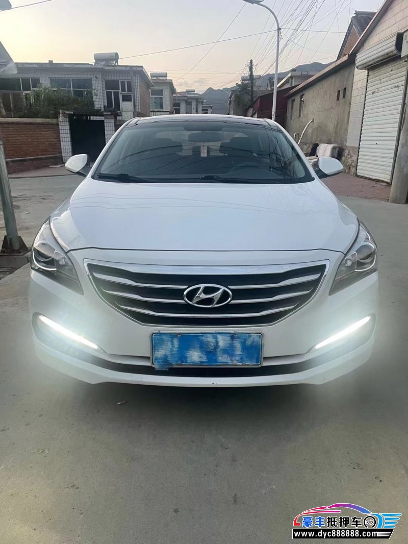 17年现代名图轿车抵押车出售