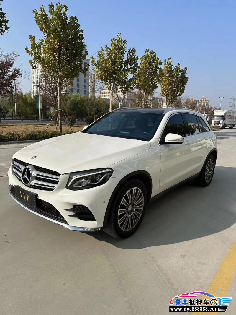 17年奔驰GLC轿车抵押车出售