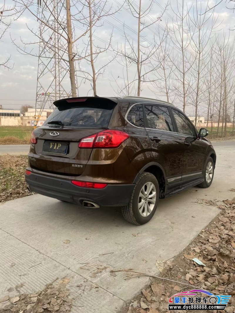 15年奇瑞瑞虎5轿车抵押车出售