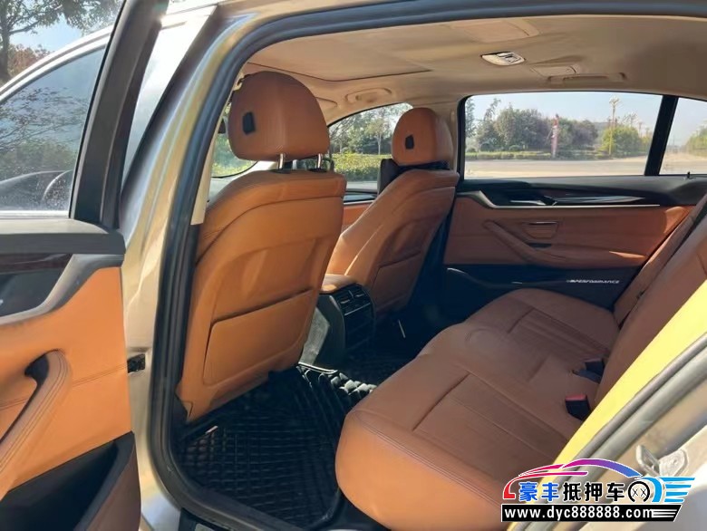 18年宝马5系轿车抵押车出售