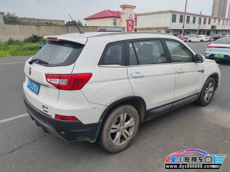 15年长安CS75轿车抵押车出售