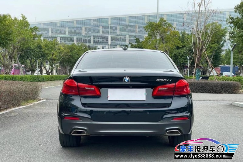 20年宝马5系轿车抵押车出售