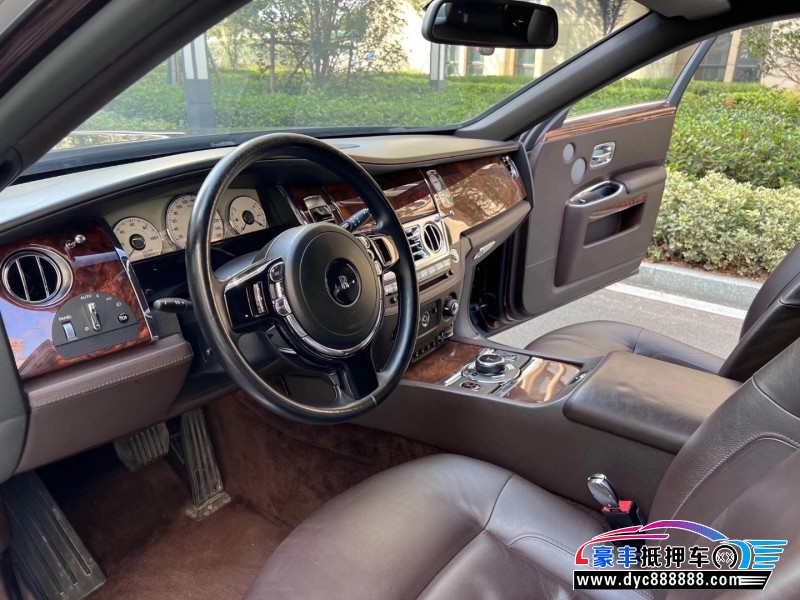 14年劳斯莱斯古斯特轿车抵押车出售