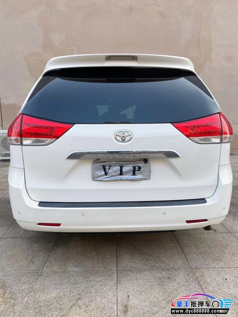 14年丰田塞纳MPV抵押车出售