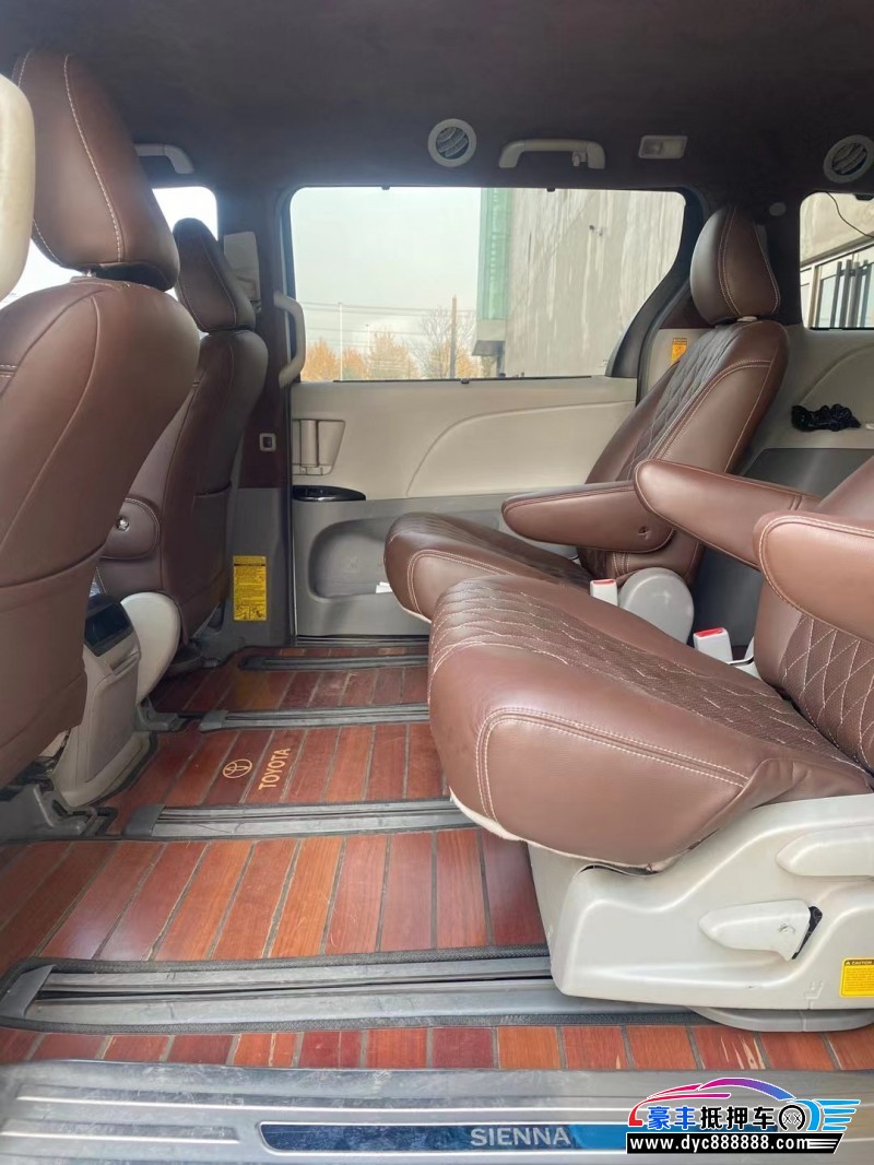 14年丰田塞纳MPV抵押车出售