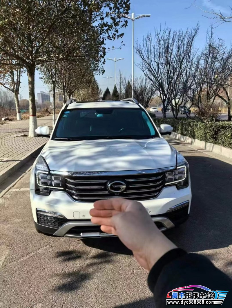 17年传祺GS8轿车抵押车出售