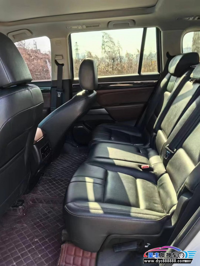 17年传祺GS8轿车抵押车出售