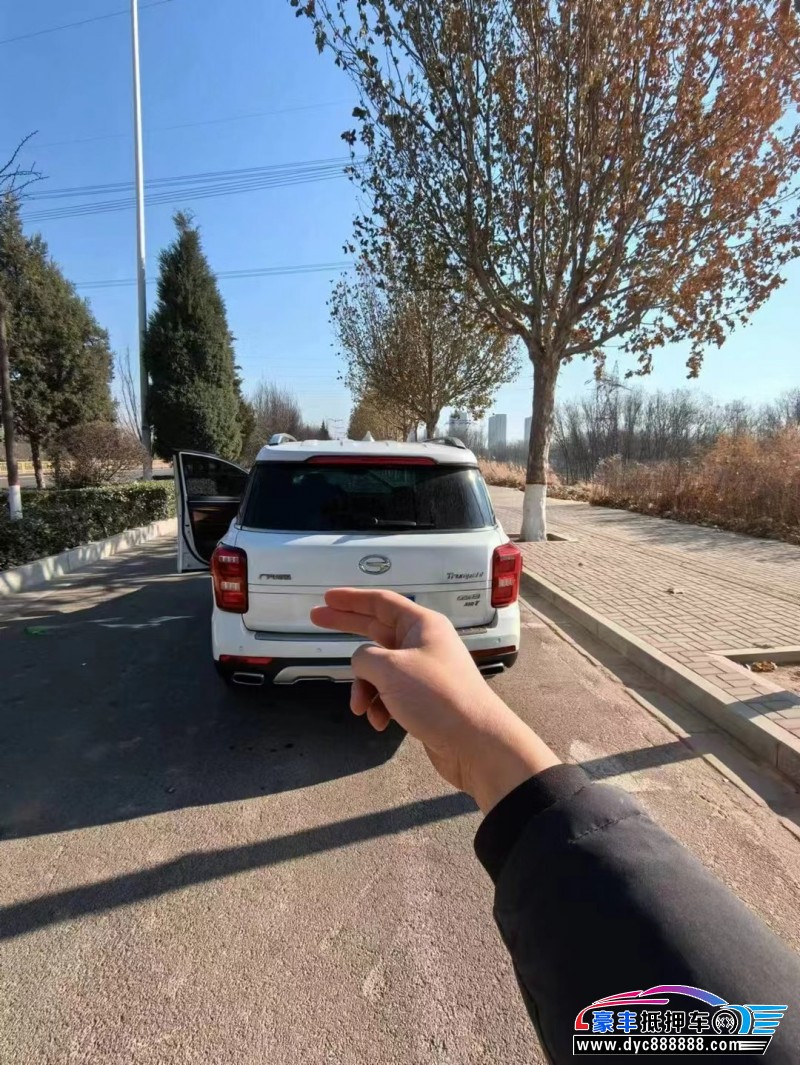 17年传祺GS8轿车抵押车出售