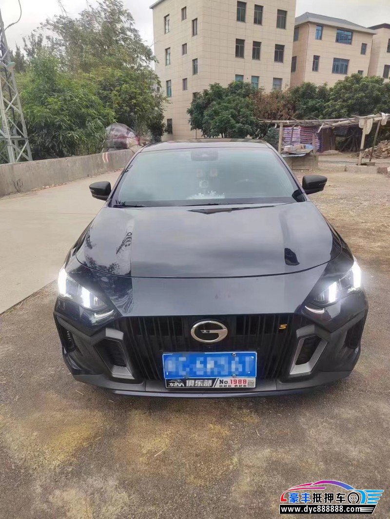 22年传祺影豹轿车抵押车出售