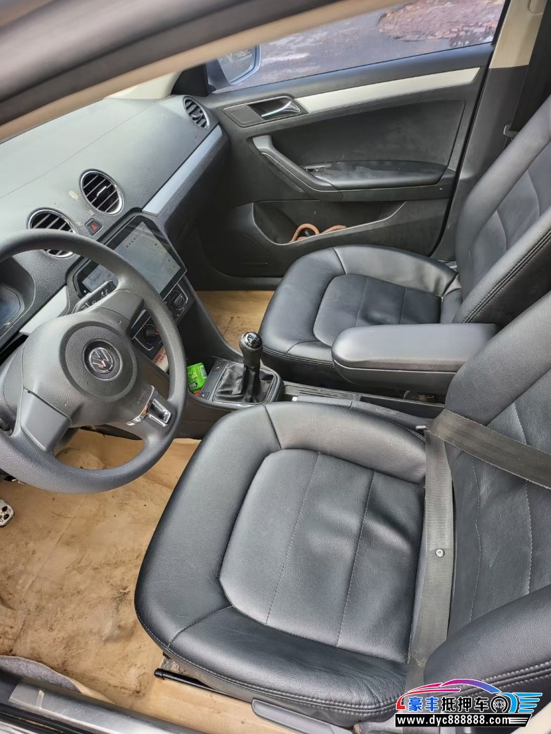 15年大众捷达轿车抵押车出售