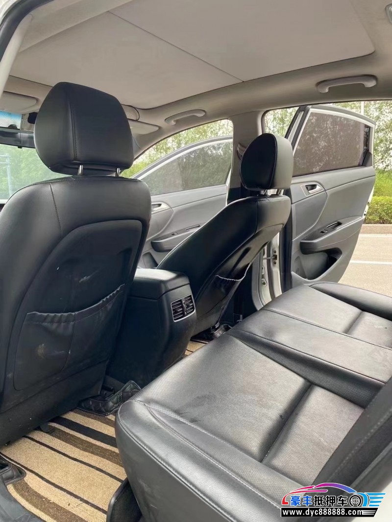 16年现代名图轿车抵押车出售