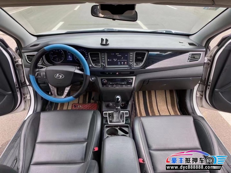 16年现代名图轿车抵押车出售