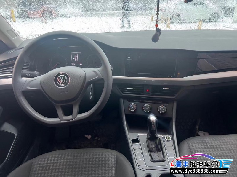 21年大众宝来轿车抵押车出售