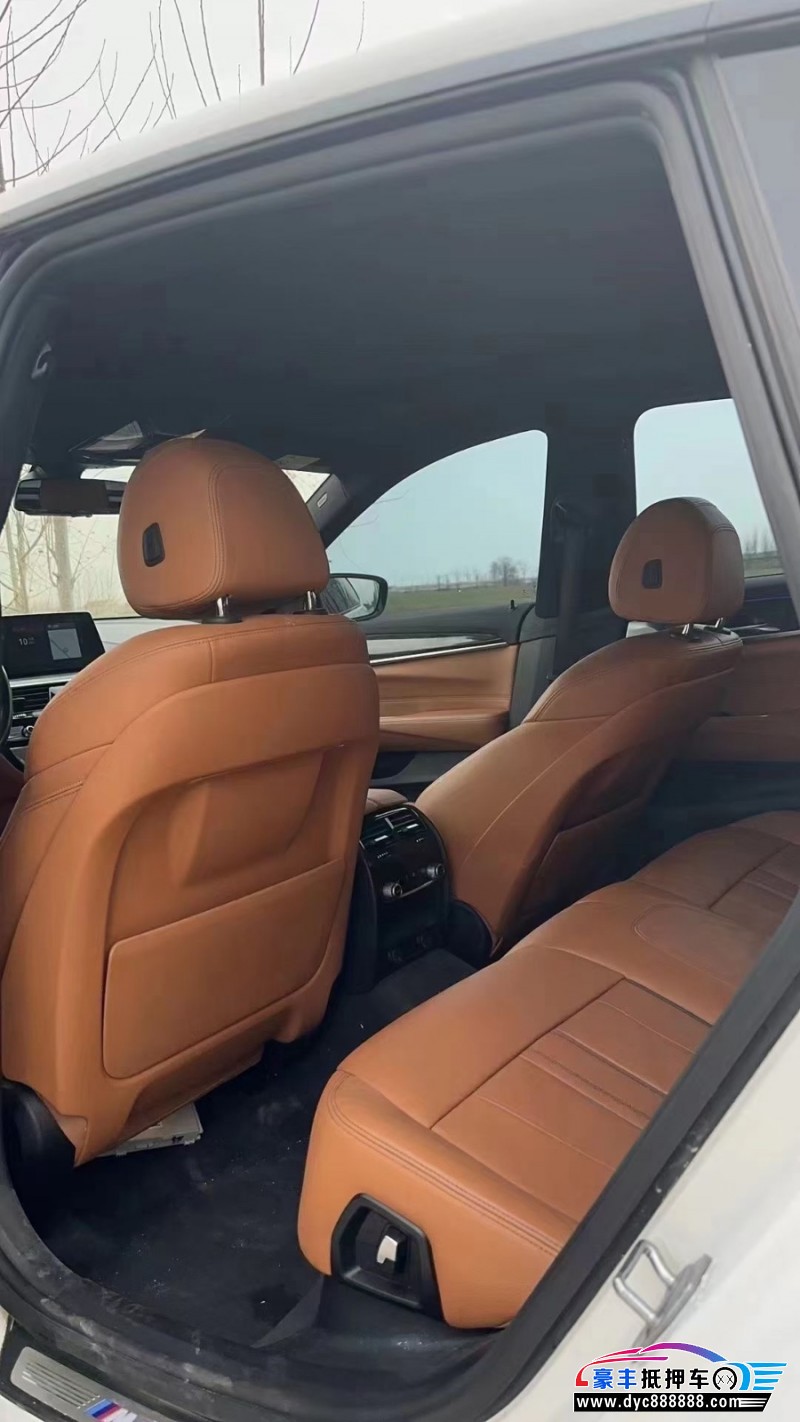 19年宝马6系轿车抵押车出售