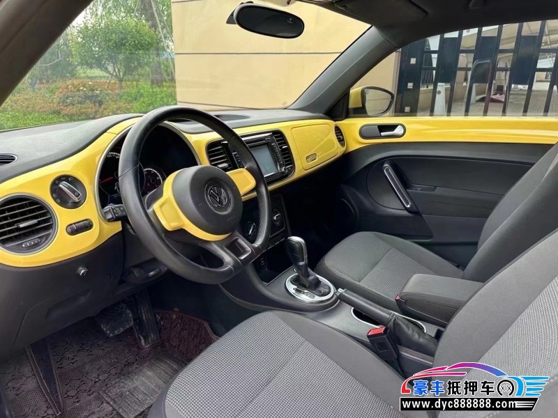 16年大众甲壳虫轿车抵押车出售