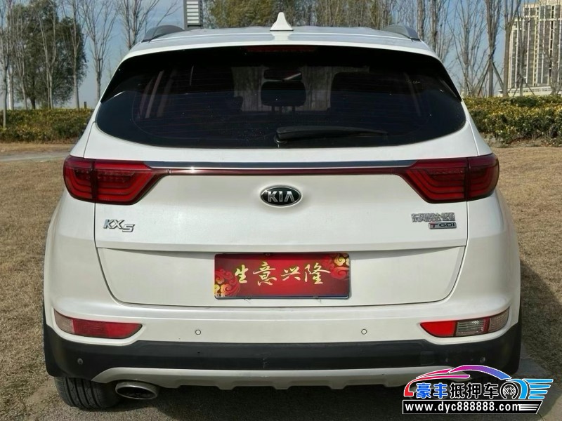 16年起亚KX5轿车抵押车出售