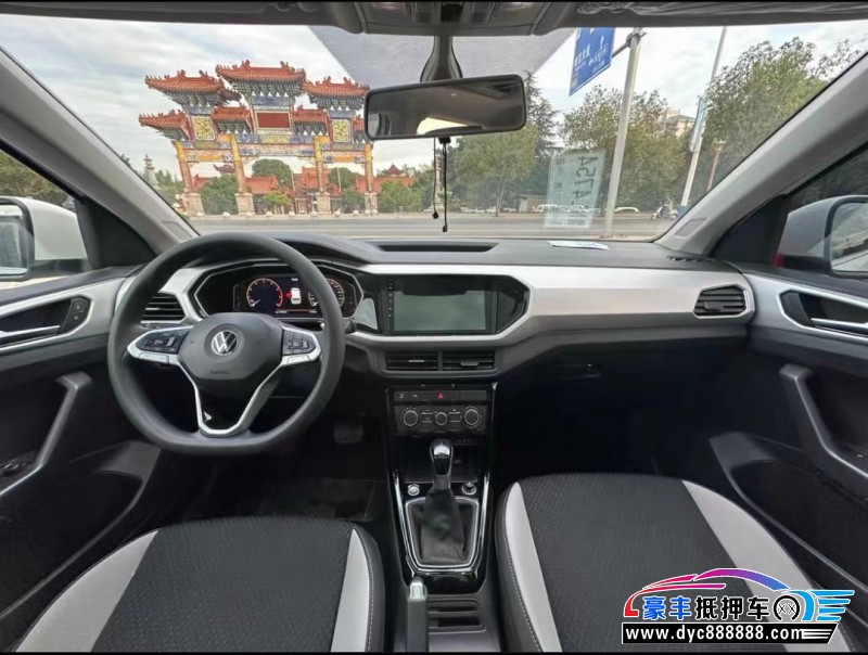 23年大众探影轿车抵押车出售