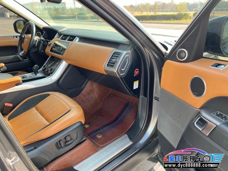 18年路虎揽胜运动版轿车抵押车出售