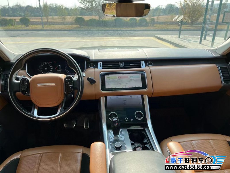 18年路虎揽胜运动版轿车抵押车出售