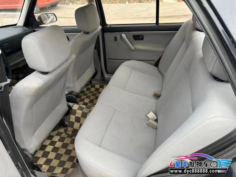 10年大众捷达轿车抵押车出售