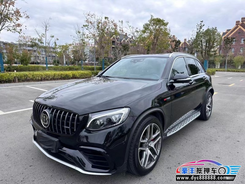 19年奔驰GLC轿车抵押车出售