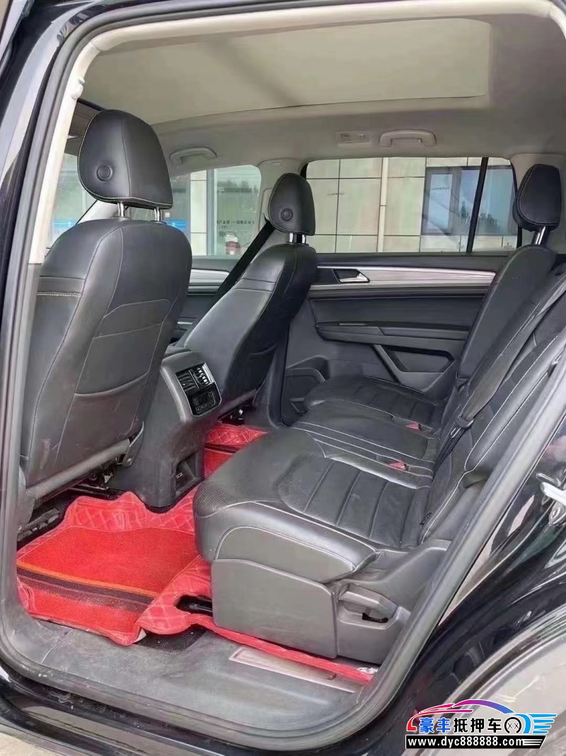 18年大众途昂轿车抵押车出售