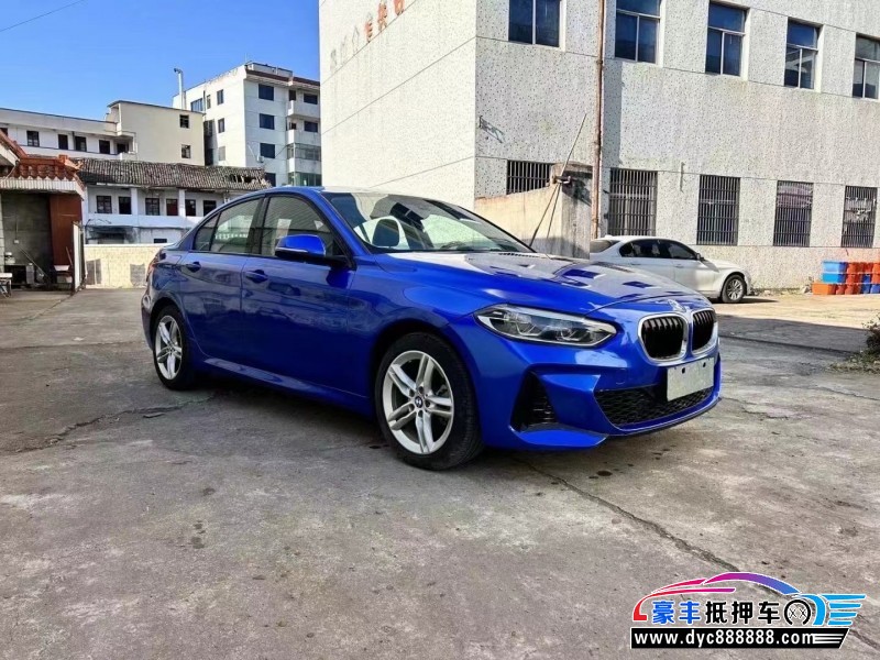 19年宝马1系轿车抵押车出售