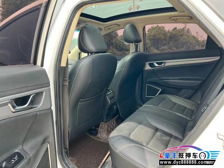 18年吉利帝豪轿车抵押车出售