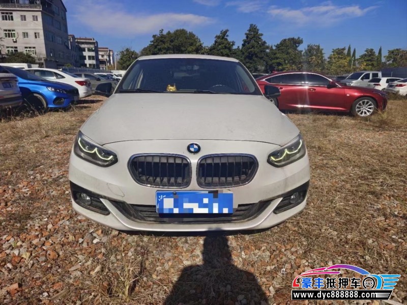 18年宝马1系轿车抵押车出售