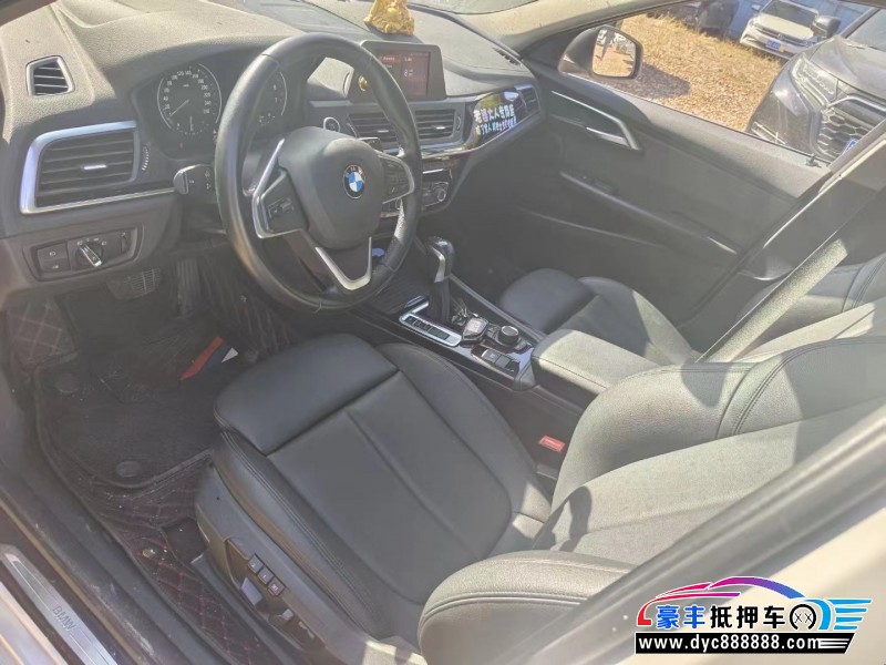 18年宝马1系轿车抵押车出售