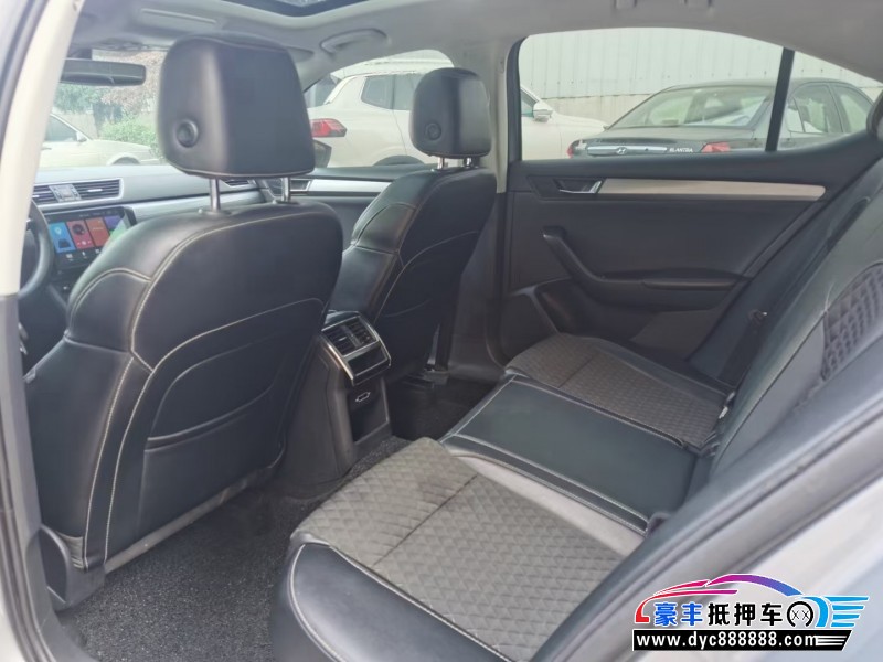 18年斯柯达速派轿车抵押车出售