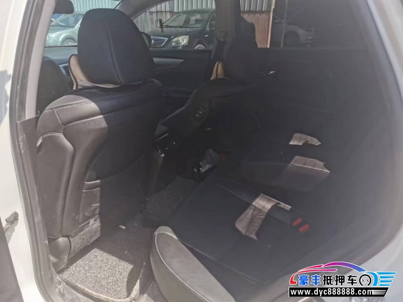 16年本田思铂睿轿车抵押车出售