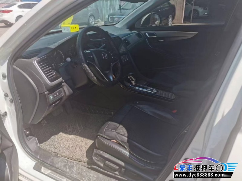 16年本田思铂睿轿车抵押车出售