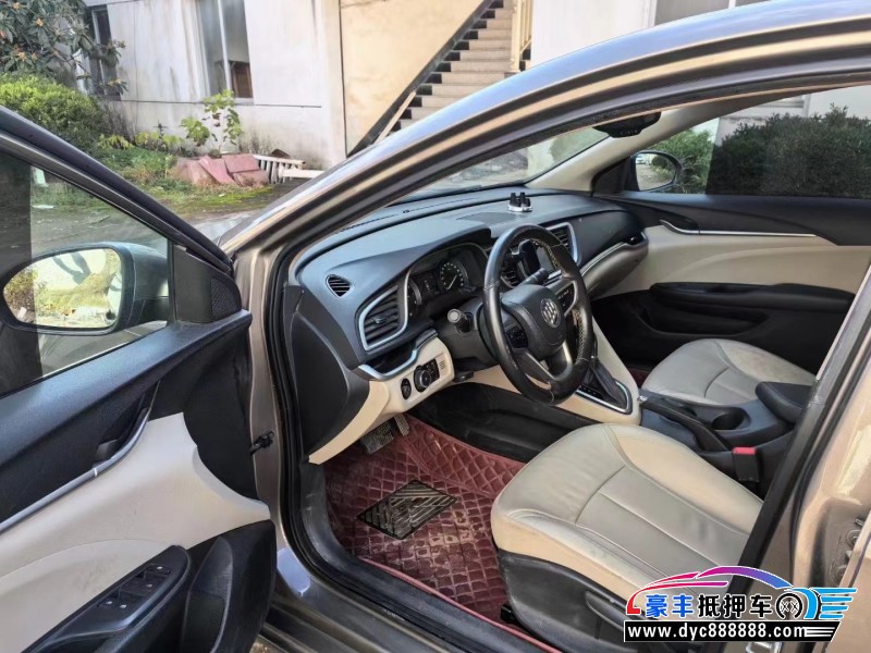 19年别克英朗轿车抵押车出售