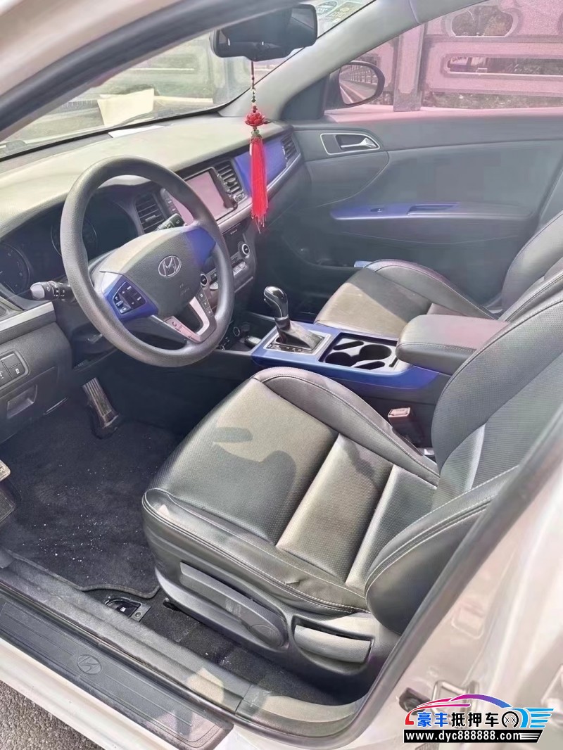 17年现代名图轿车抵押车出售